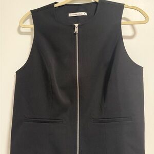 Abercrombie & Fitch Black Adjustable Zip-Up Vest